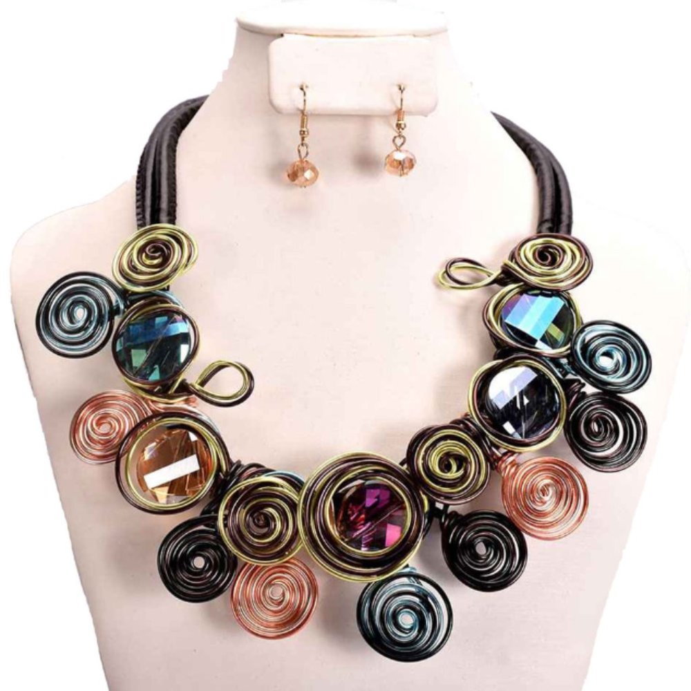 Black and Gold Artzy Necklace and Earring Set